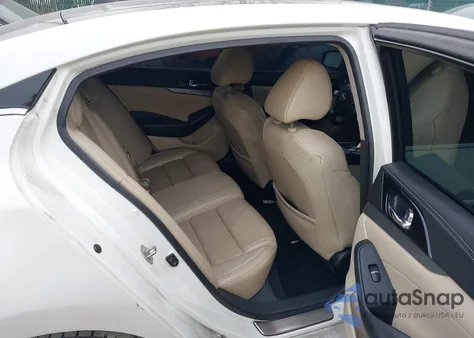 2016 Nissan Maxima 3.5 Sl z USA, uszkodzony, nr VIN 1N4AA6AP6GC904899